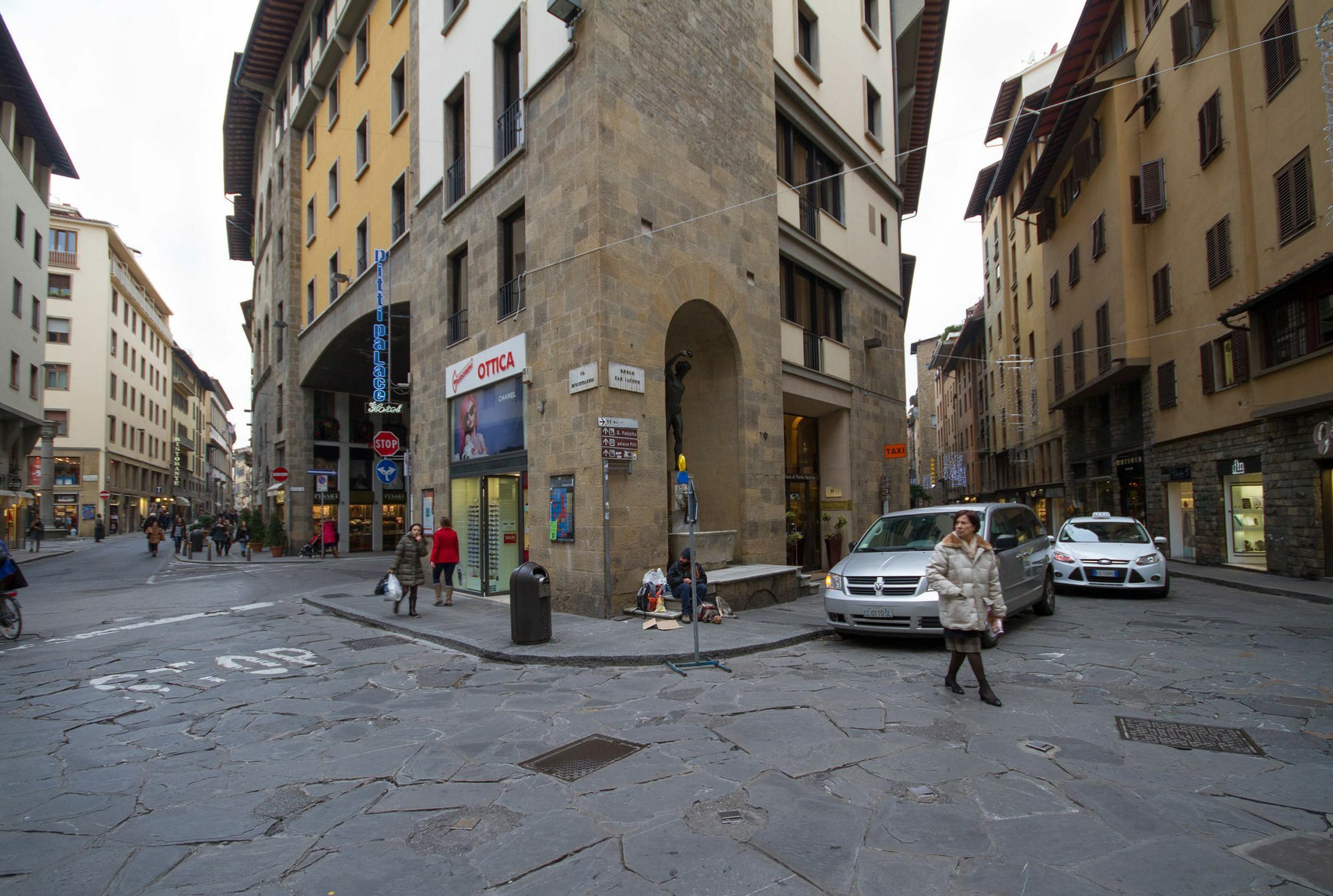 Barbadori Studio Apartment Firenze Bagian luar foto