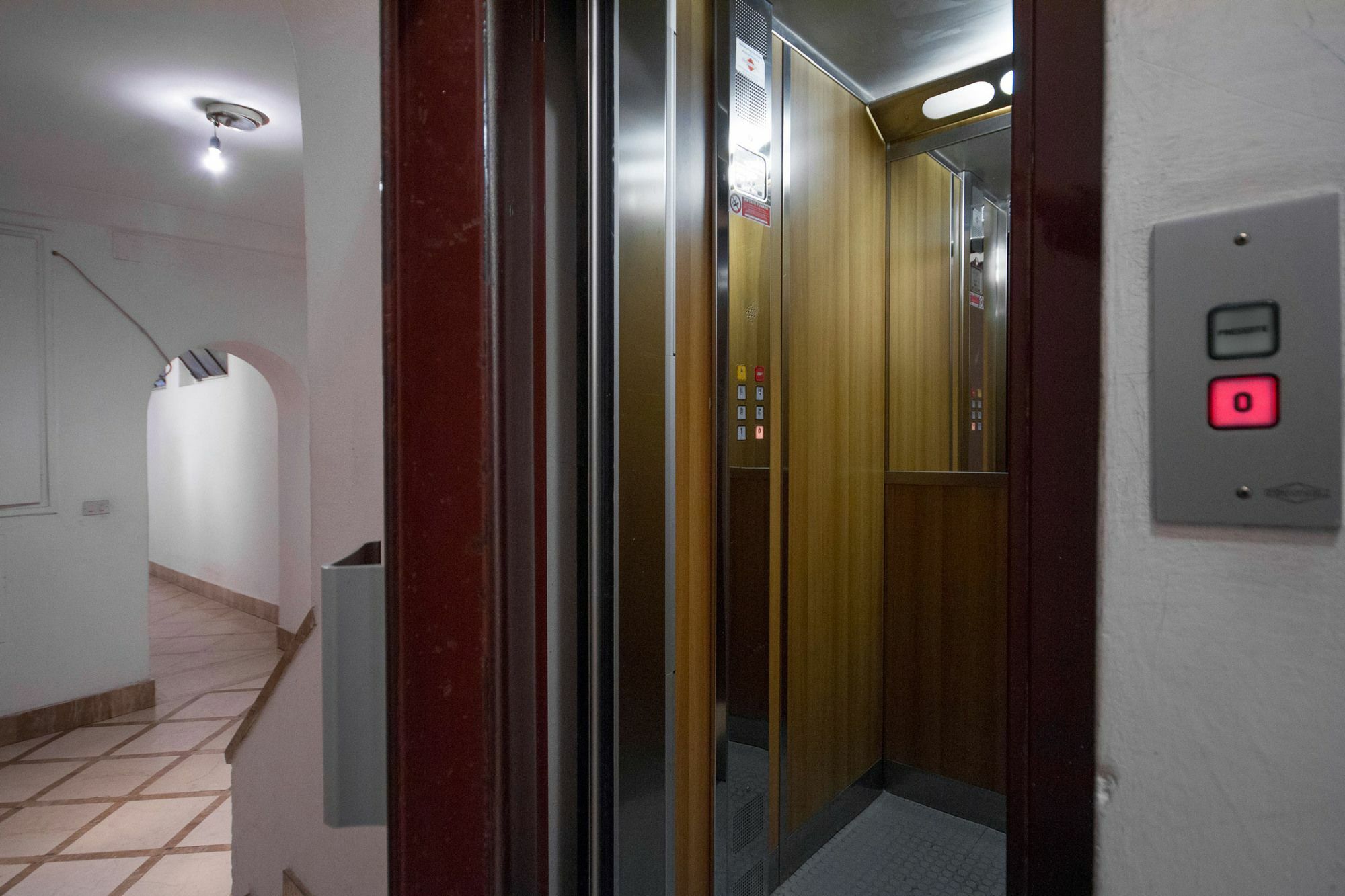 Barbadori Studio Apartment Firenze Bagian luar foto